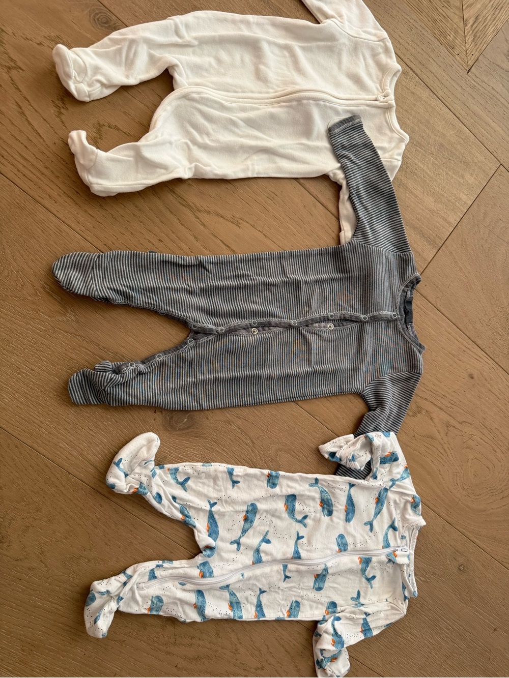 3x Premium Baby One-Piece Footed Sleepers Sz 0-3, Angel Dear, Baby Mori